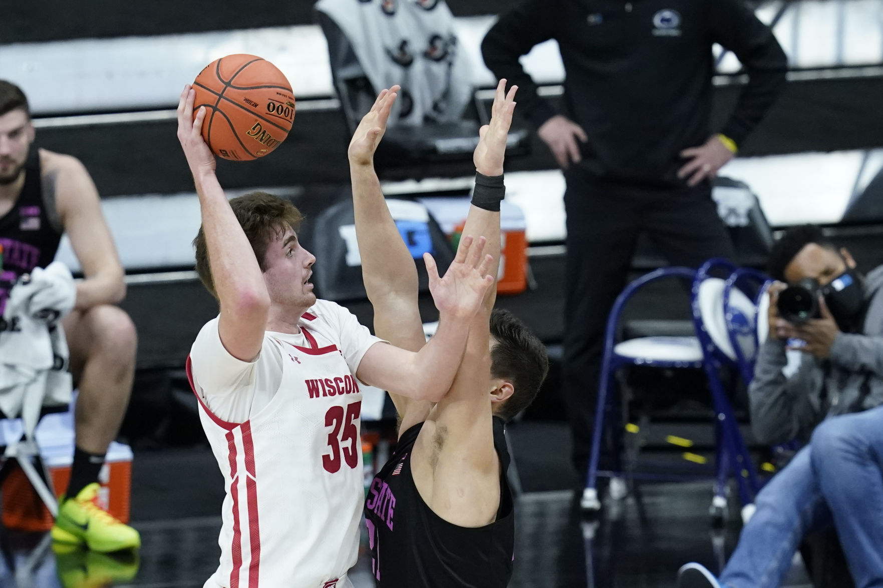 B10 Penn St Wisconsin Basketball